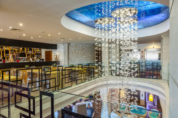 Beltéri kődekoráció